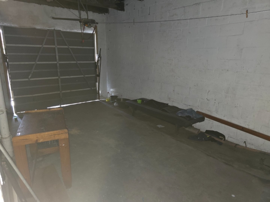 10 Bedroom Property for Sale in Colorado Park Western Cape